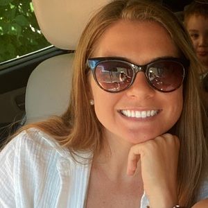 Meet your Posher, Cierra